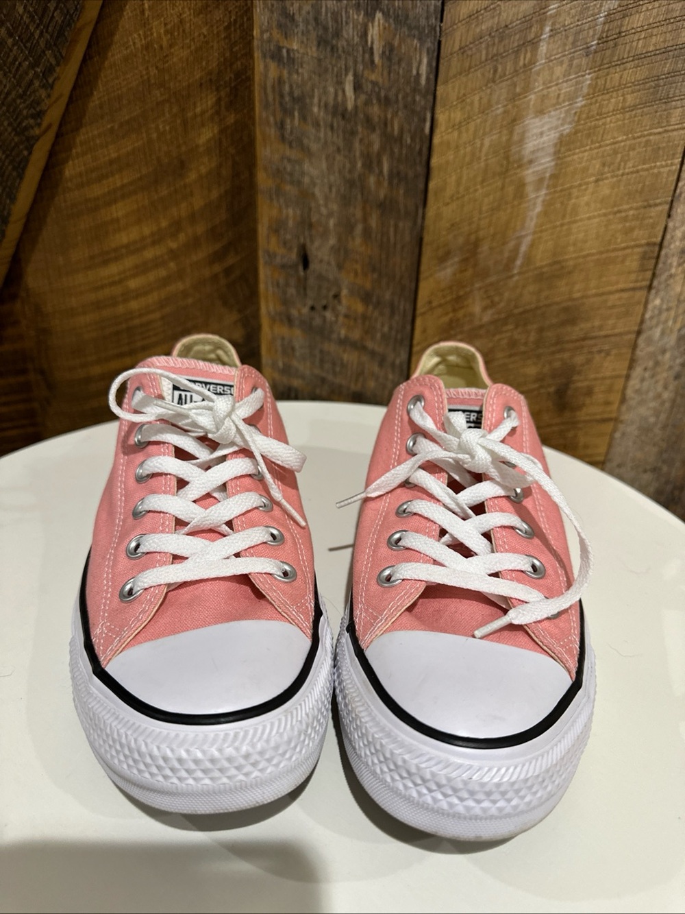 Converse Chuck Taylor All Star Low-Top Sneakers – Women’s Size 9 Light Pink - Picture 2 of 12